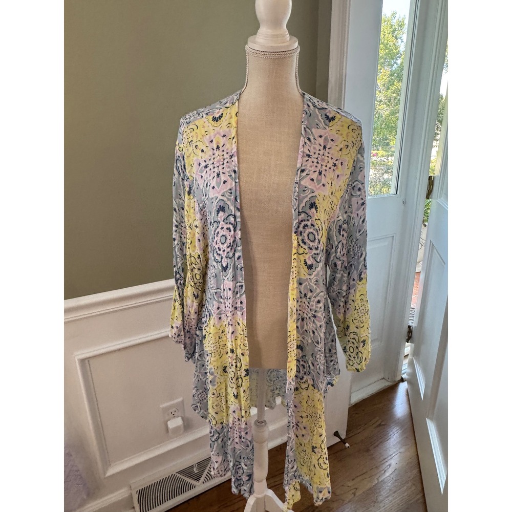 Torrid Womens 1/2 XL 2XL Paisley Floral Kimono Wrap Open Front Rayon Cardigan